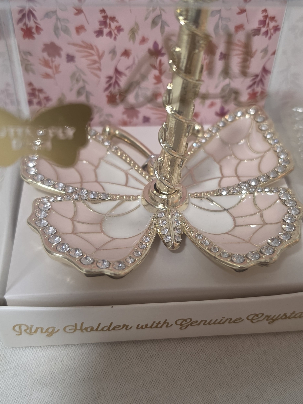 Butterfly Ring Holder Jewelry Stand in Pink and Gold - Picture 5 of 5
